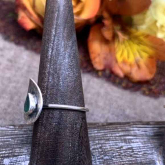 Etched Design 925 Silver Ring - Picture 3 of 4